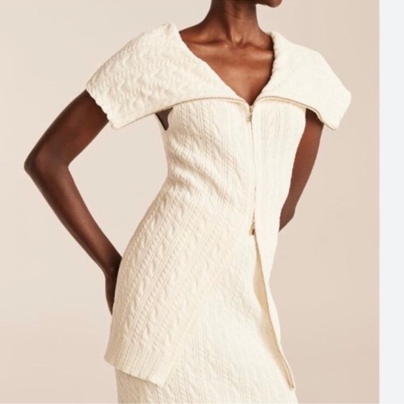 Rebecca Taylor Dresses & Skirts - Rebecca Taylor Cable zip shell top NWT
Small